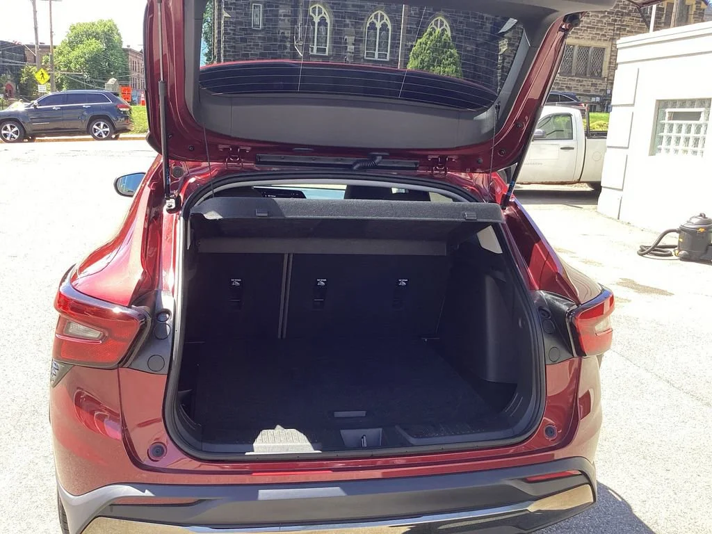 Used 2024 Crimson Metallic Chevrolet ACTIV image 10