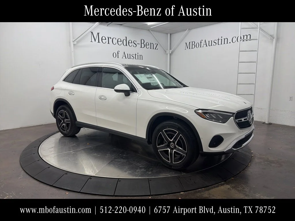Used 2026 White Mercedes-Benz GLC 300 image 1