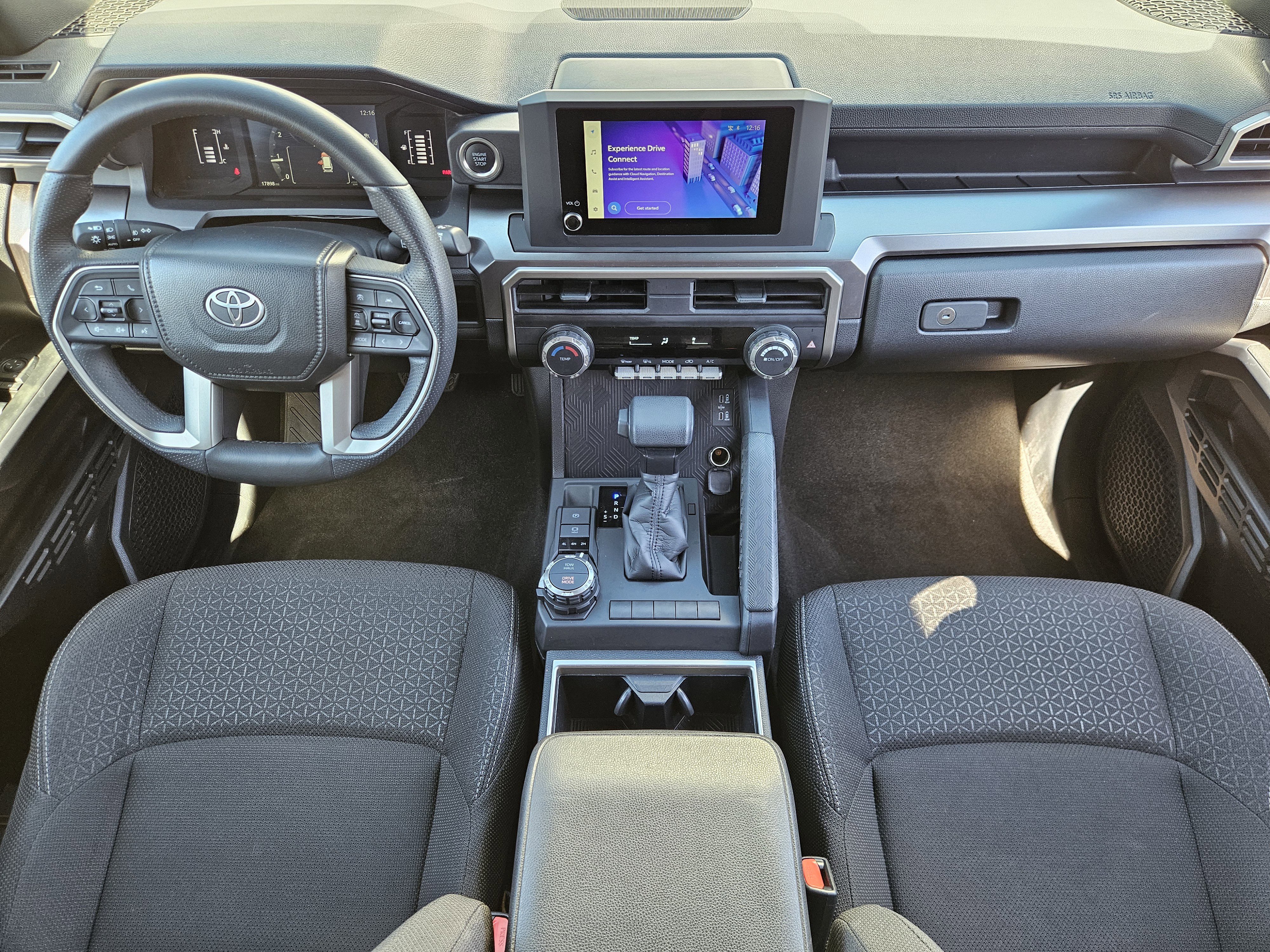 Used 2025 Underground Toyota SR5 image 25