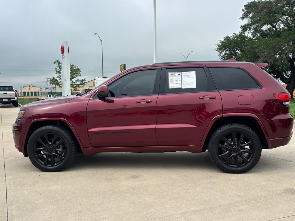 Used 2018 Jeep Grand Cherokee Altitude with VIN 1C4RJFAG9JC152720 for sale in Bastrop, TX