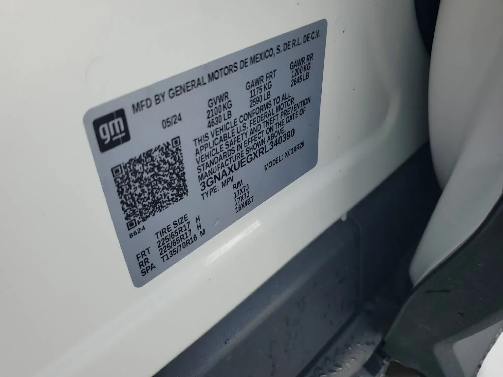 Used 2024 White Chevrolet LT image 26