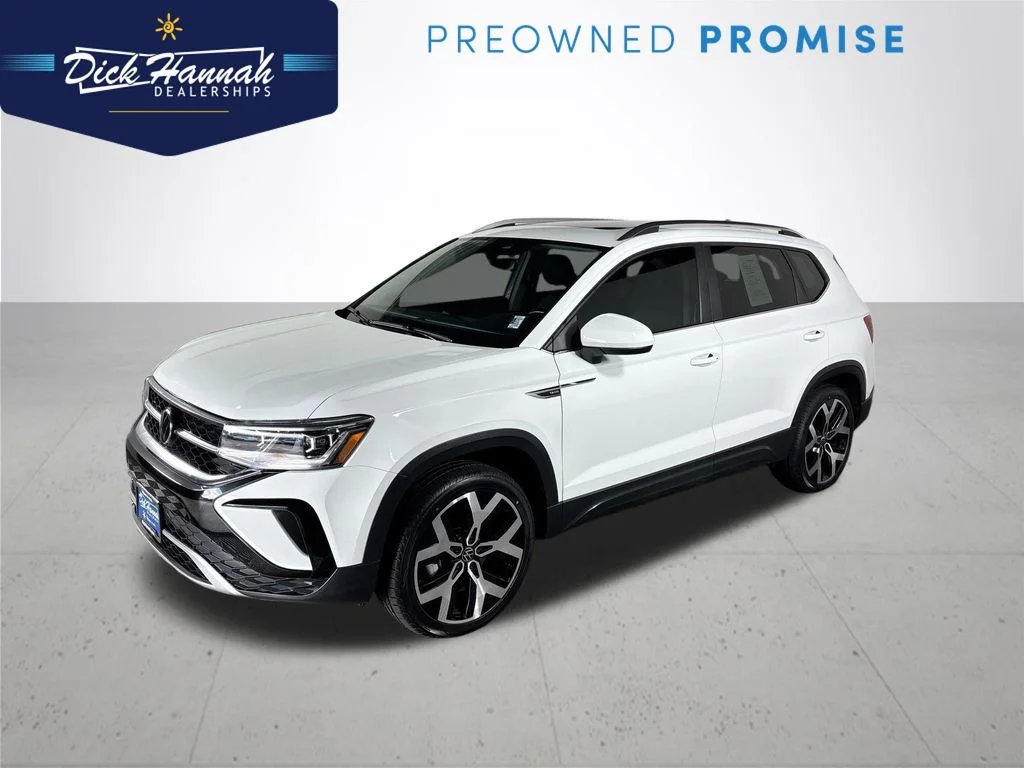 2023 Volkswagen Taos 1.5T SEL 4Motion's photo