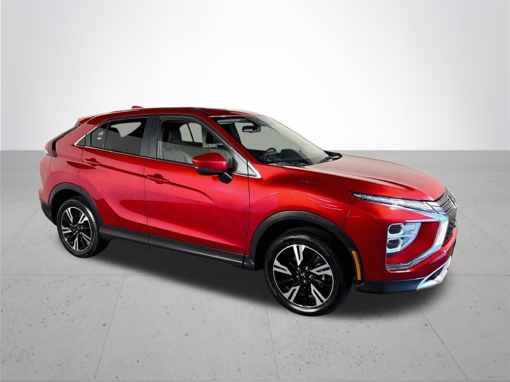 Used 2025 Alloy Silver Metallic Mitsubishi  image 4