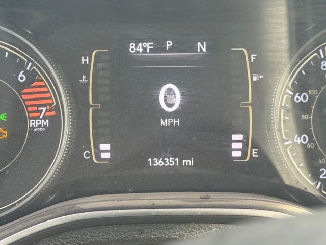 Used 2020 White Jeep Latitude Plus image 5