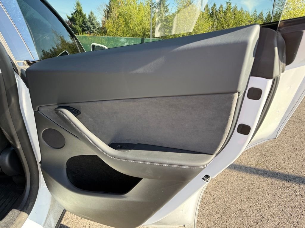 Used 2023 Pearl White Multi-Coat Tesla Performance image 21