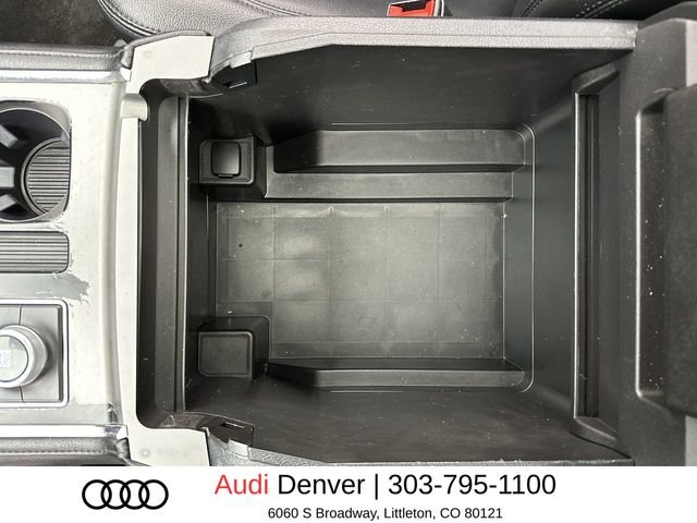 Used 2021 White Ford XLT image 21