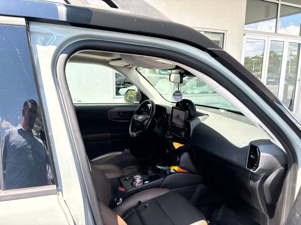 Used 2022 Green Ford Badlands image 6