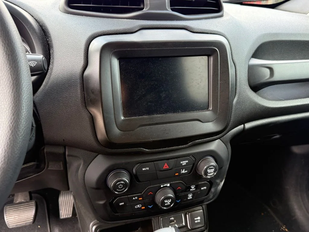 Used 2021 Black Jeep Sport image 19