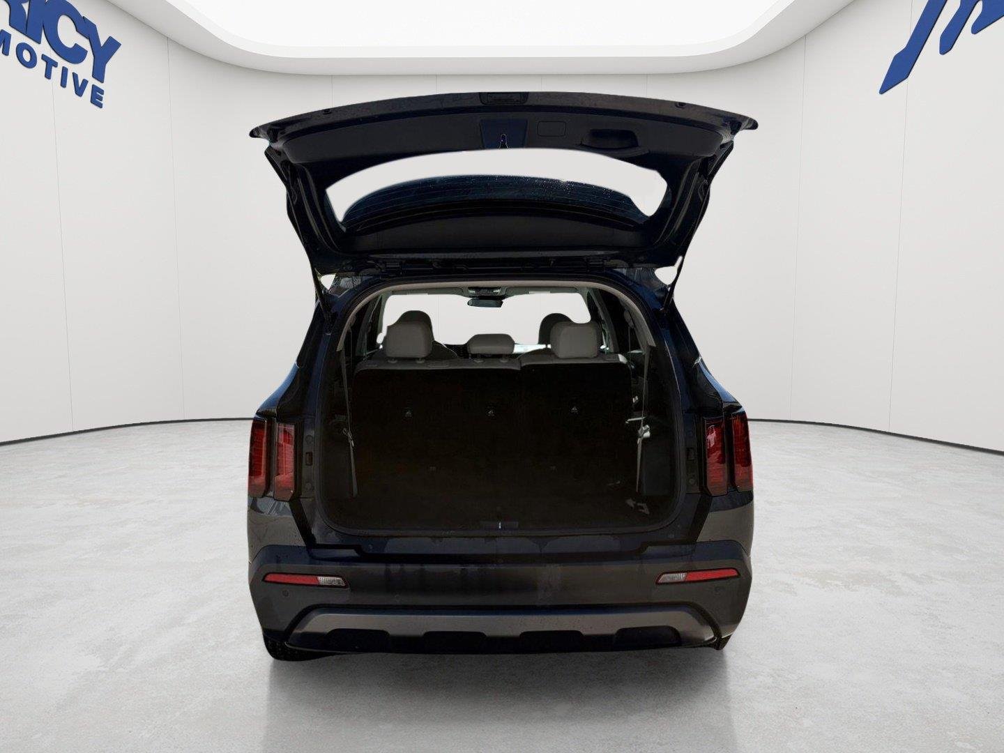 Used 2023 Gravity Gray Kia X-Line S image 5