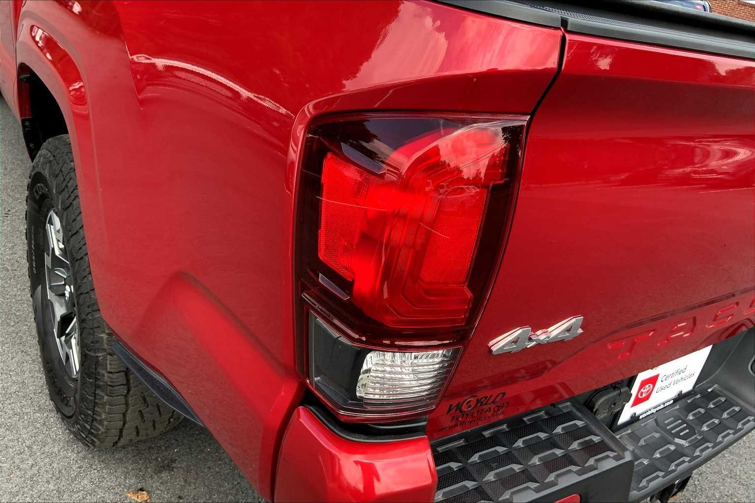 2023 Toyota Tacoma SR - Photo 26