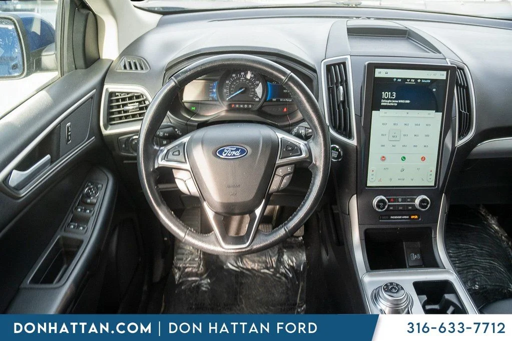 2022 Ford Edge SEL - Photo 5