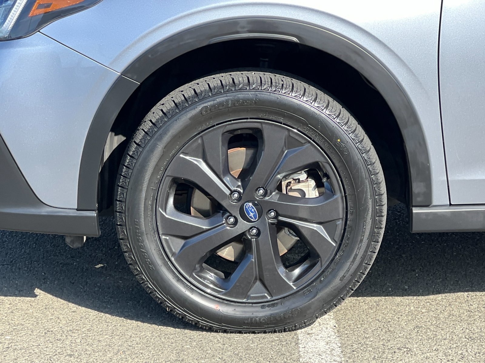 Used 2022 Ice Silver Metallic Subaru Onyx Edition XT image 25