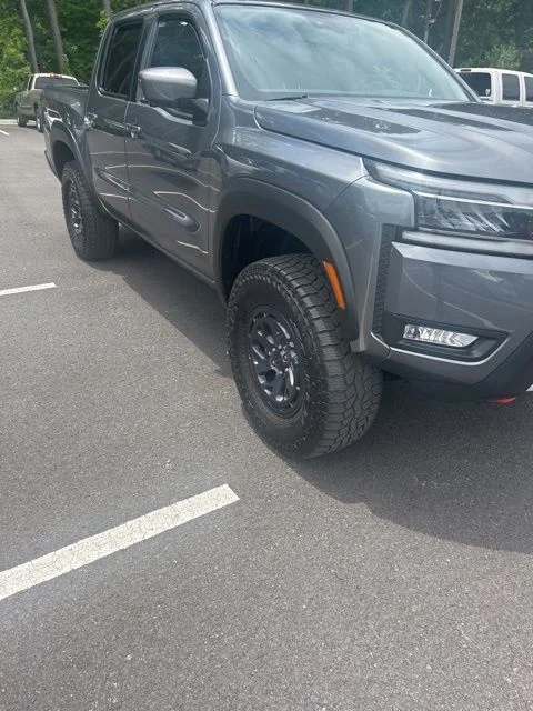 Used 2025 Gun Metallic Nissan PRO-4X image 5