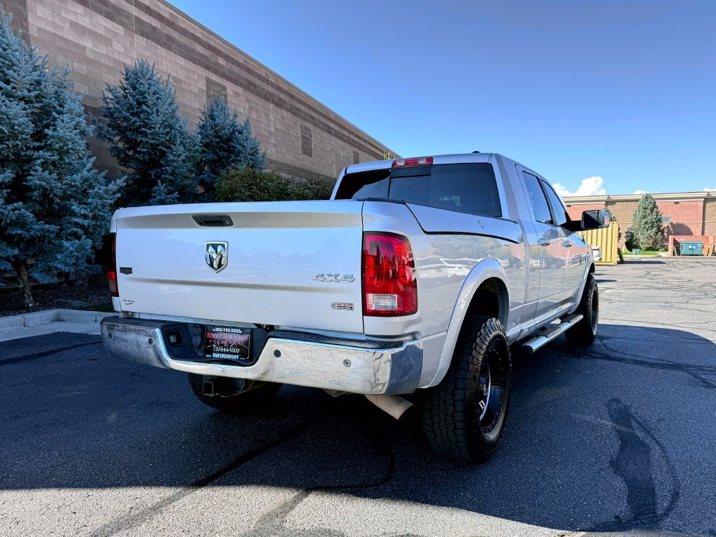 Used 2012 Silver Ram Laramie image 7