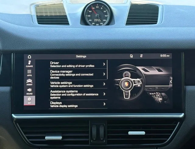 Used 2019 Black Porsche Base image 35