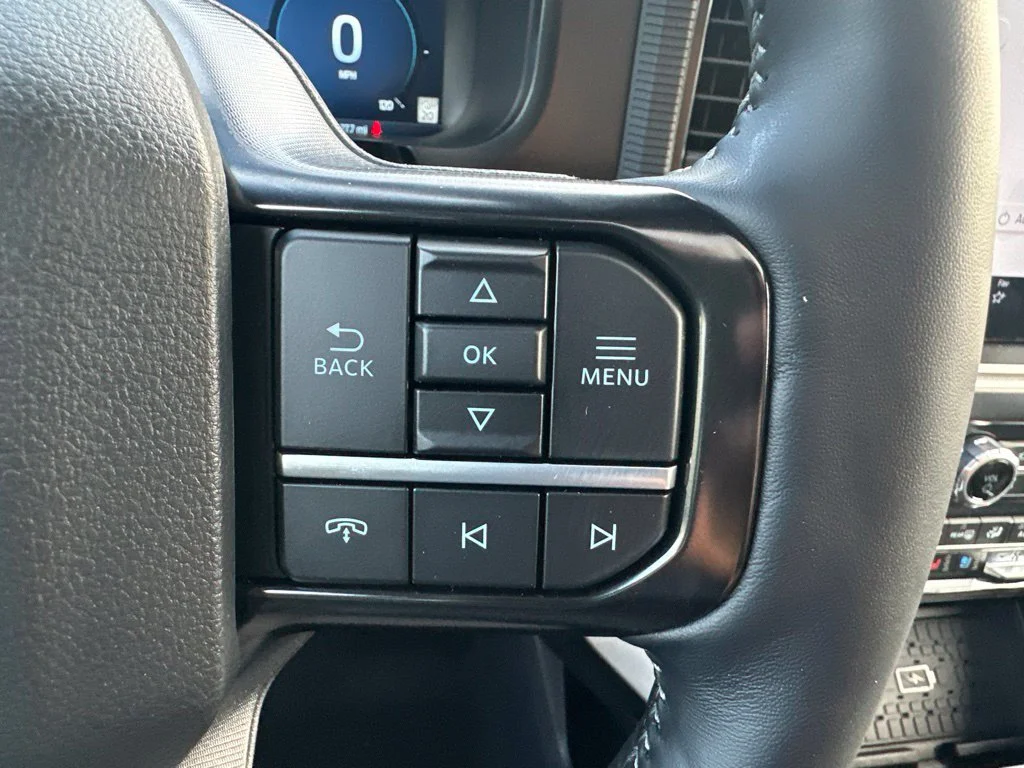 New 2026 Star White Metallic Tri-Coat Ford Platinum® image 23