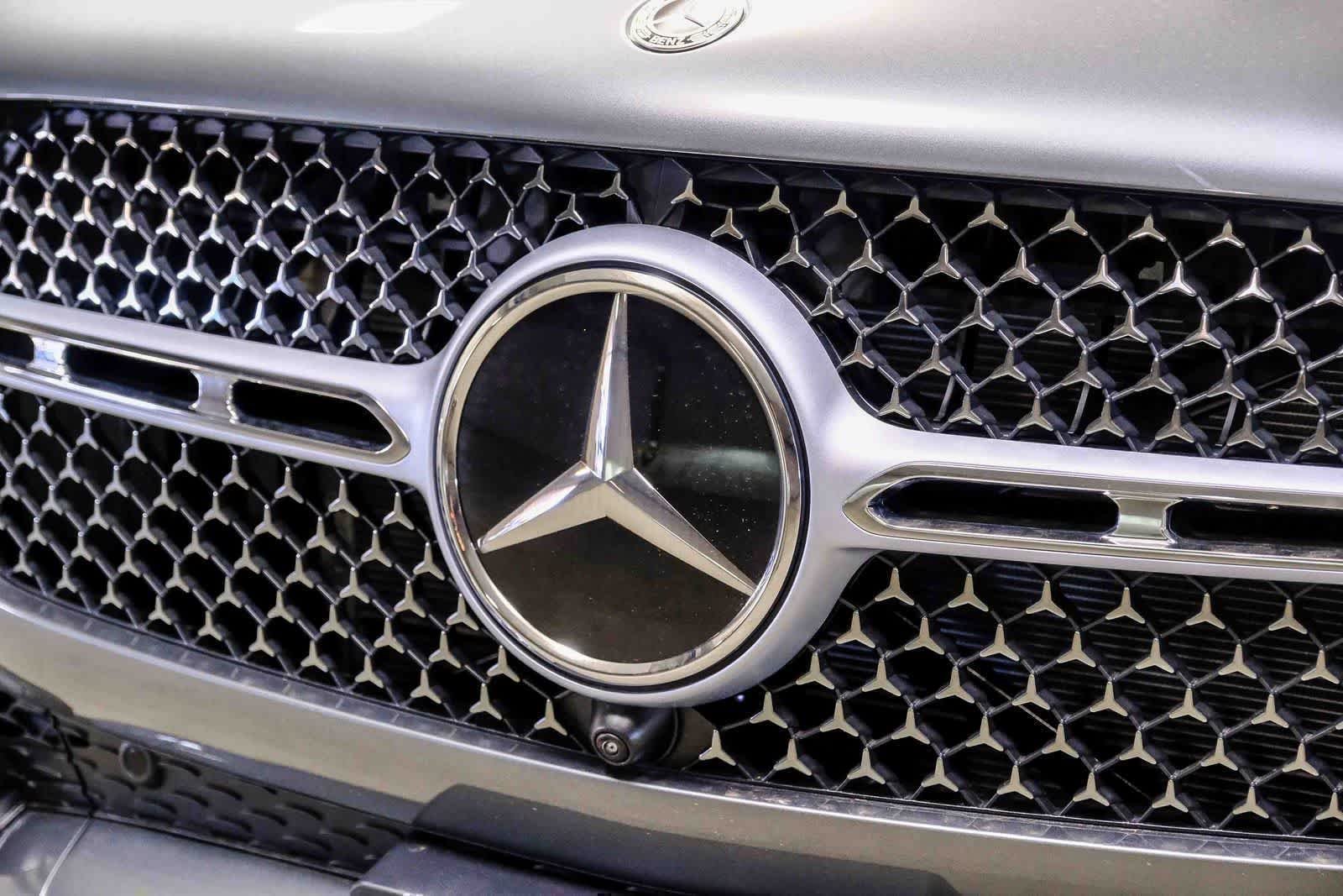 New 2026 Selenite Grey Metallic Mercedes-Benz GLE 450 image 54