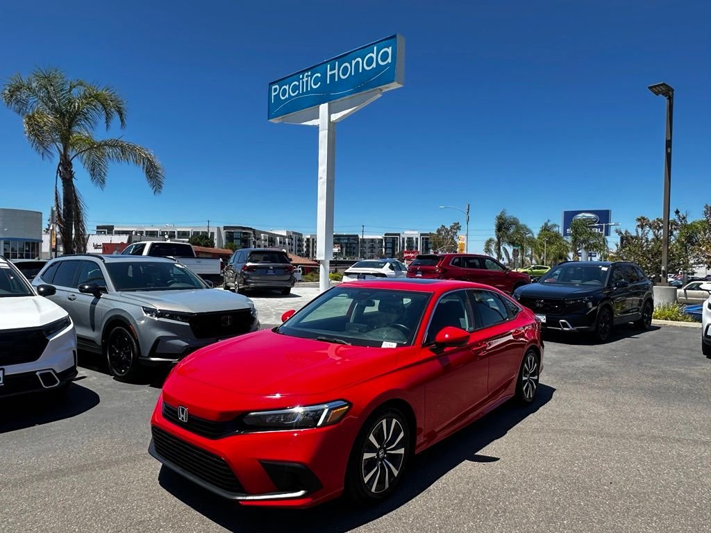 Used 2024  Honda EX image 2
