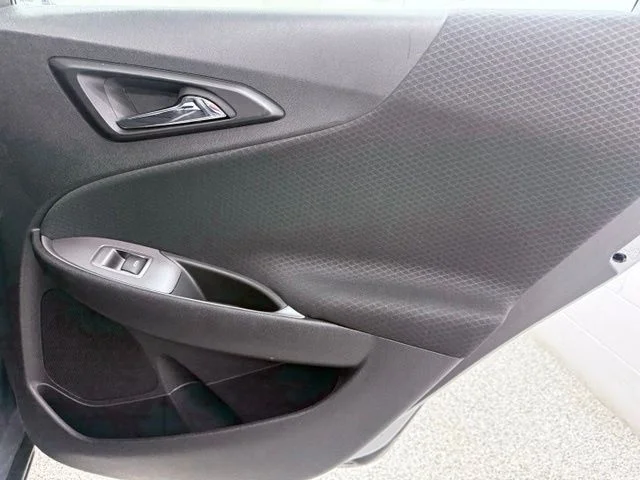 Used 2024 Gray Chevrolet LT image 19