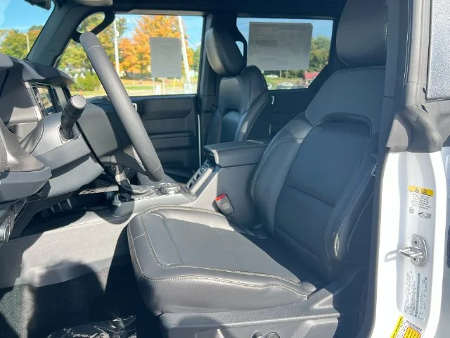 New 2026 Oxford White Ford Badlands® image 22