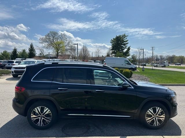 New 2026 Night Black Mercedes-Benz GLB 250 image 46