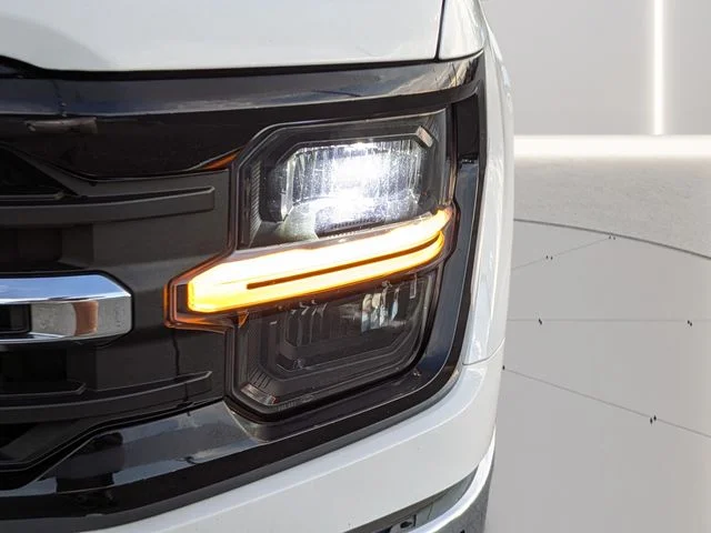 Used 2025 White Ford XLT image 7