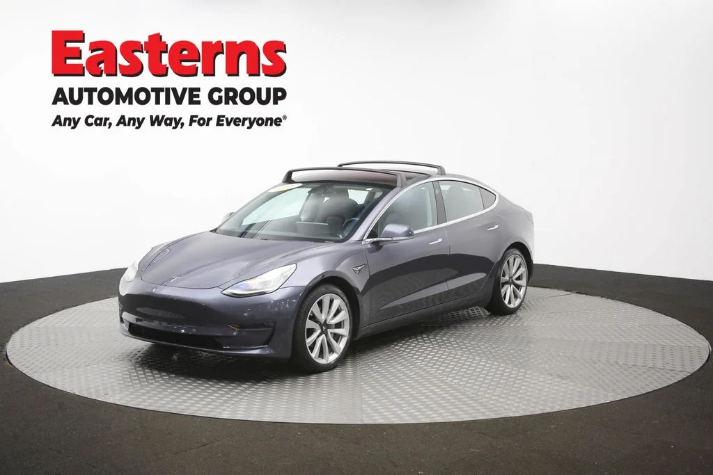 Used 2018 Gray Tesla Long Range image 49