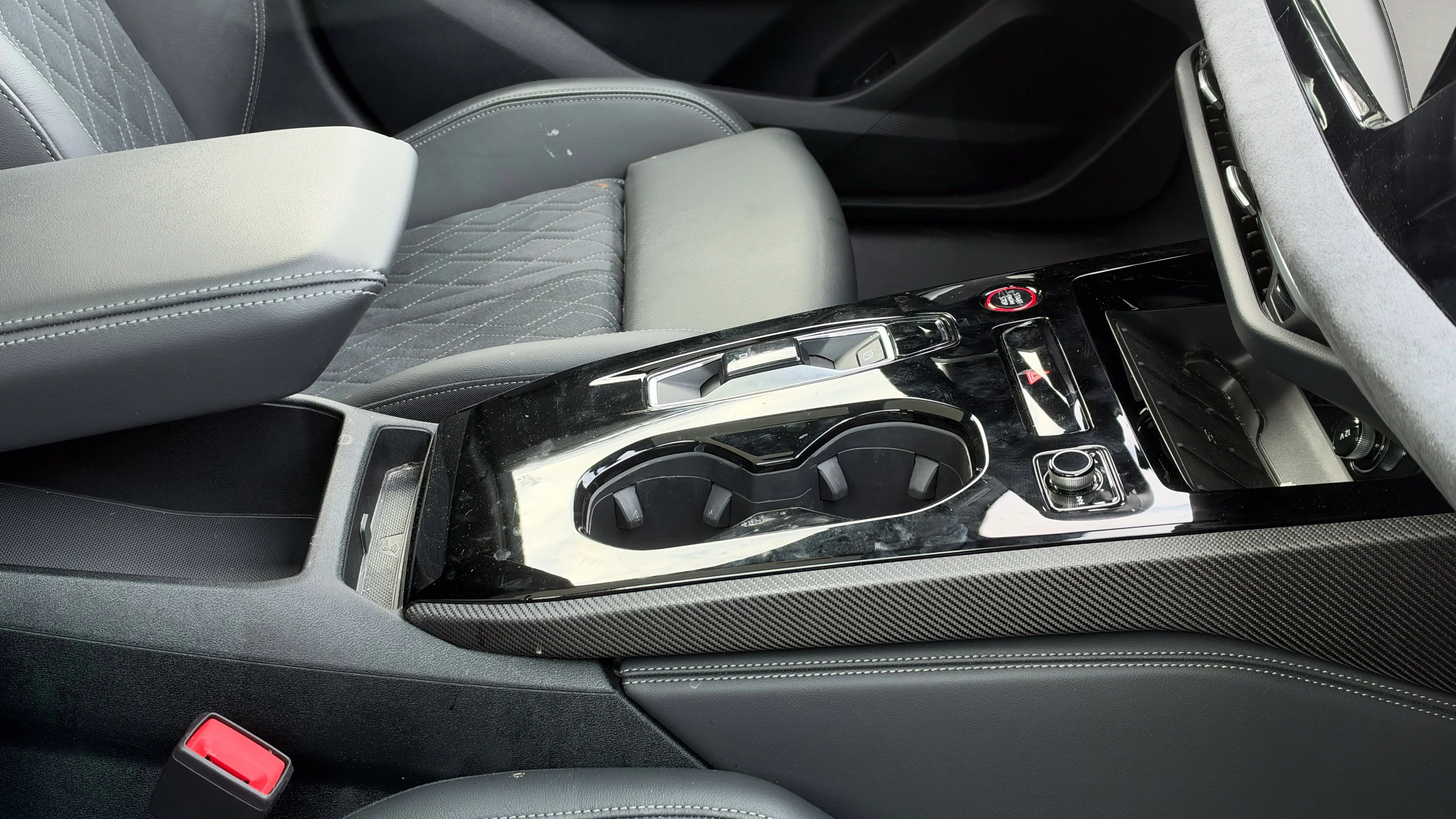 Used 2025 Glacier White Audi 3.0T Premium Plus image 6