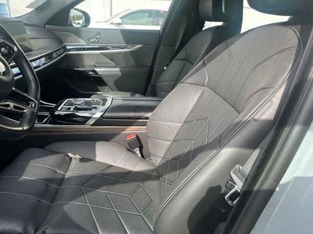 Used 2024 Gray BMW 760i xDrive image 13
