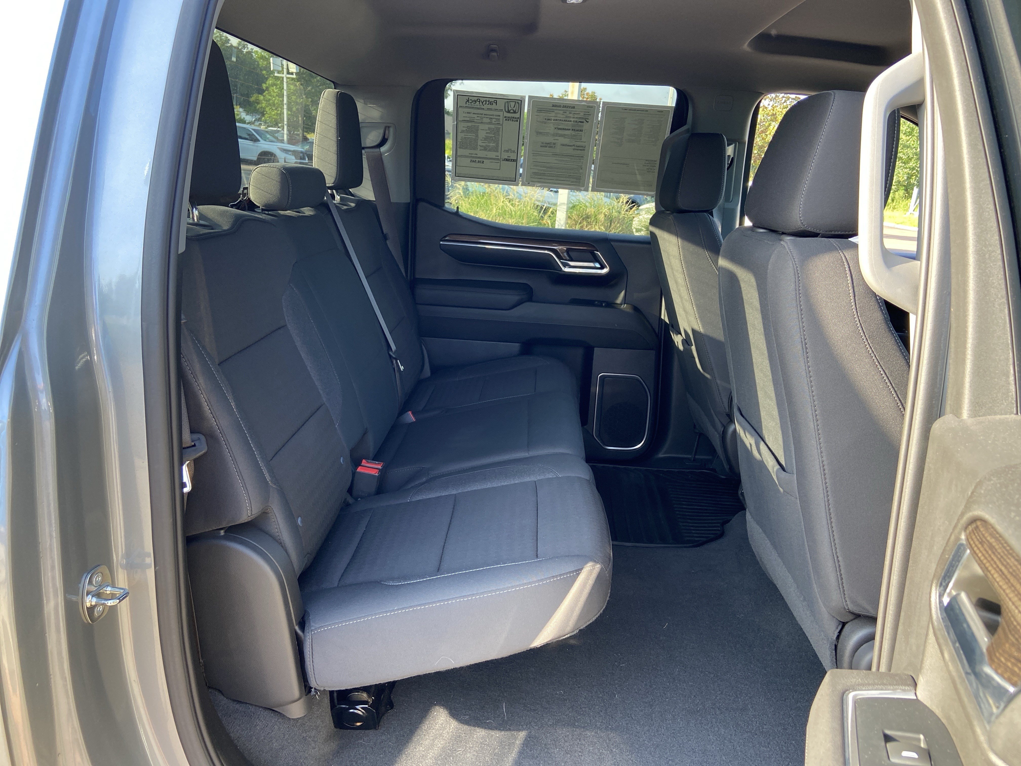 Used 2023 Sterling Gray Metallic Chevrolet LT image 8