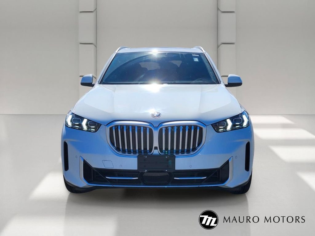 New 2026 White BMW xDrive50e image 7