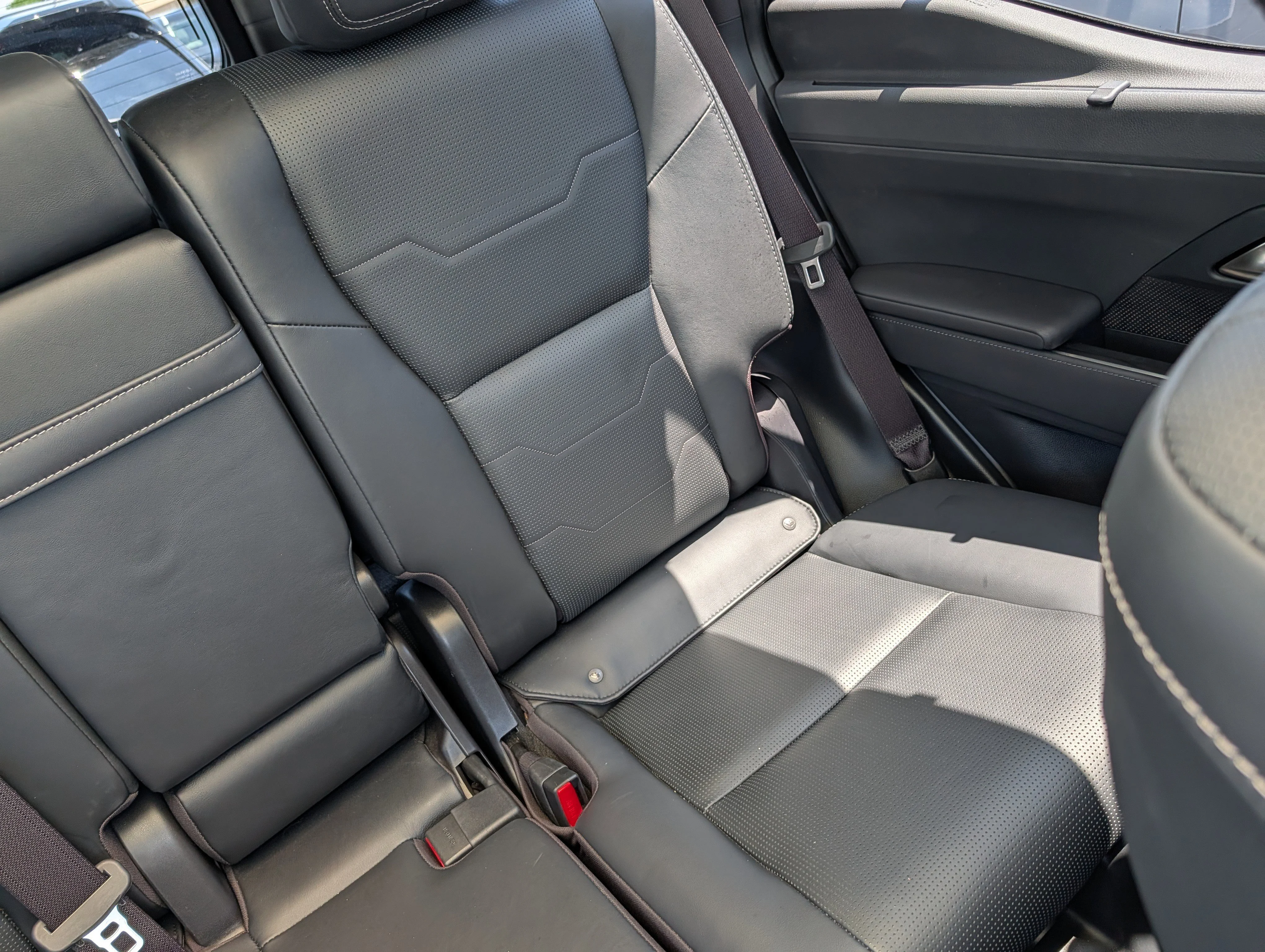 Used 2024 Nebula Gray Pearl Lexus GX 550 Luxury+ image 14