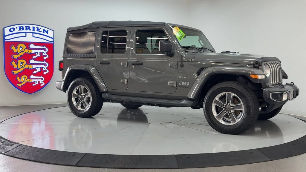 Used 2018 Gray Clearcoat Jeep Unlimited Sahara image 3
