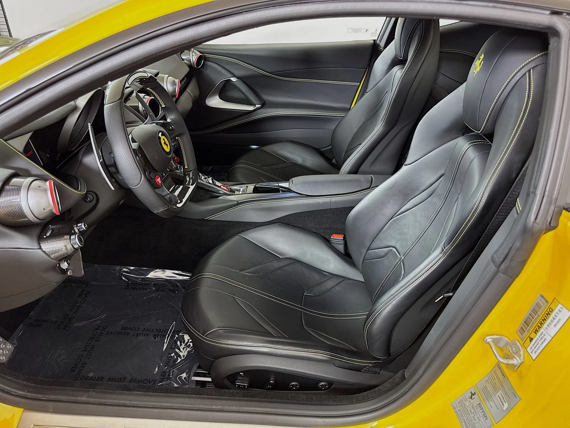 Certified Used 2019 Giallo Triplo Strato Ferrari Base image 9