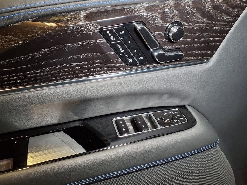 Used 2026 Luna Metallic Cadillac Sport image 16
