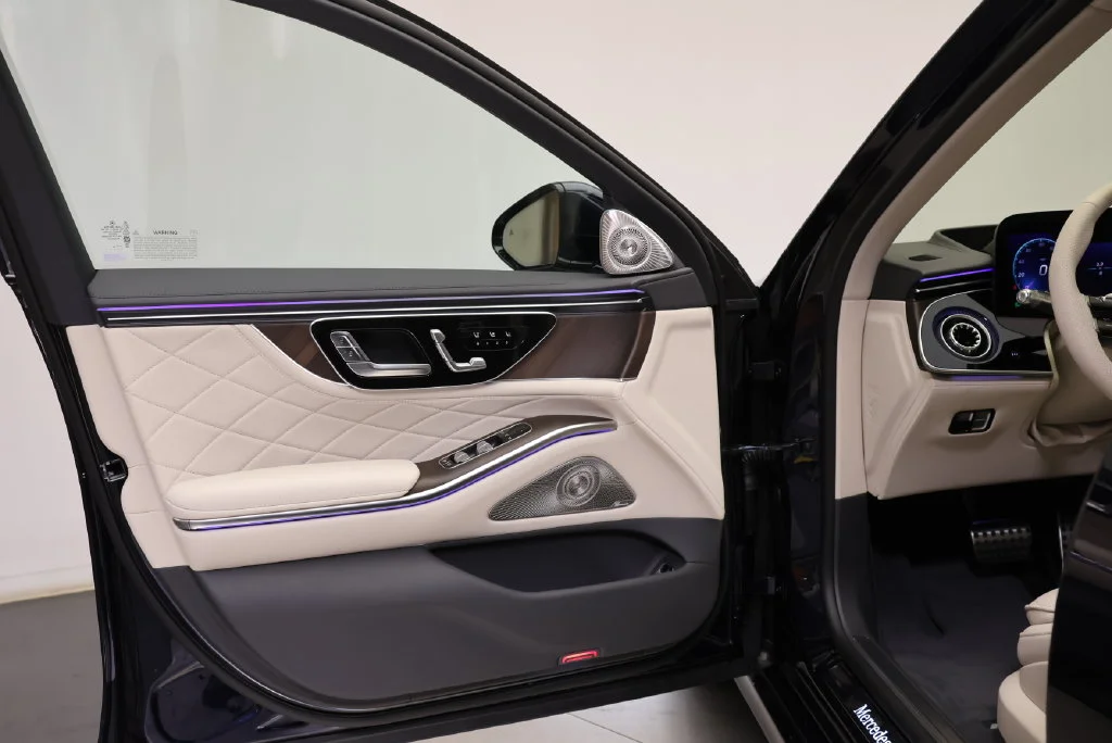 New 2027 Nautical Blue Metallic Mercedes-Benz S 580 image 29