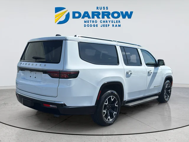 Used 2025 White Jeep Series III image 5
