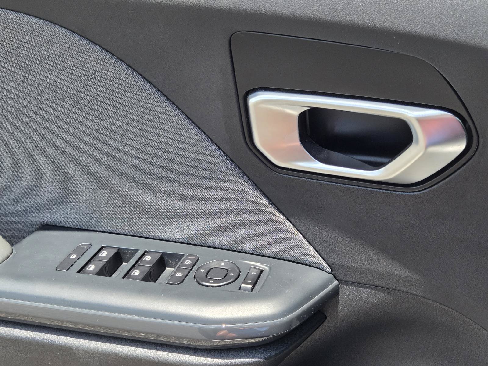 2025 Kia K4 EX - Photo 19