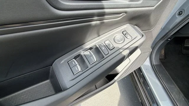 2024 Honda Accord Hybrid EX-L - Photo 20