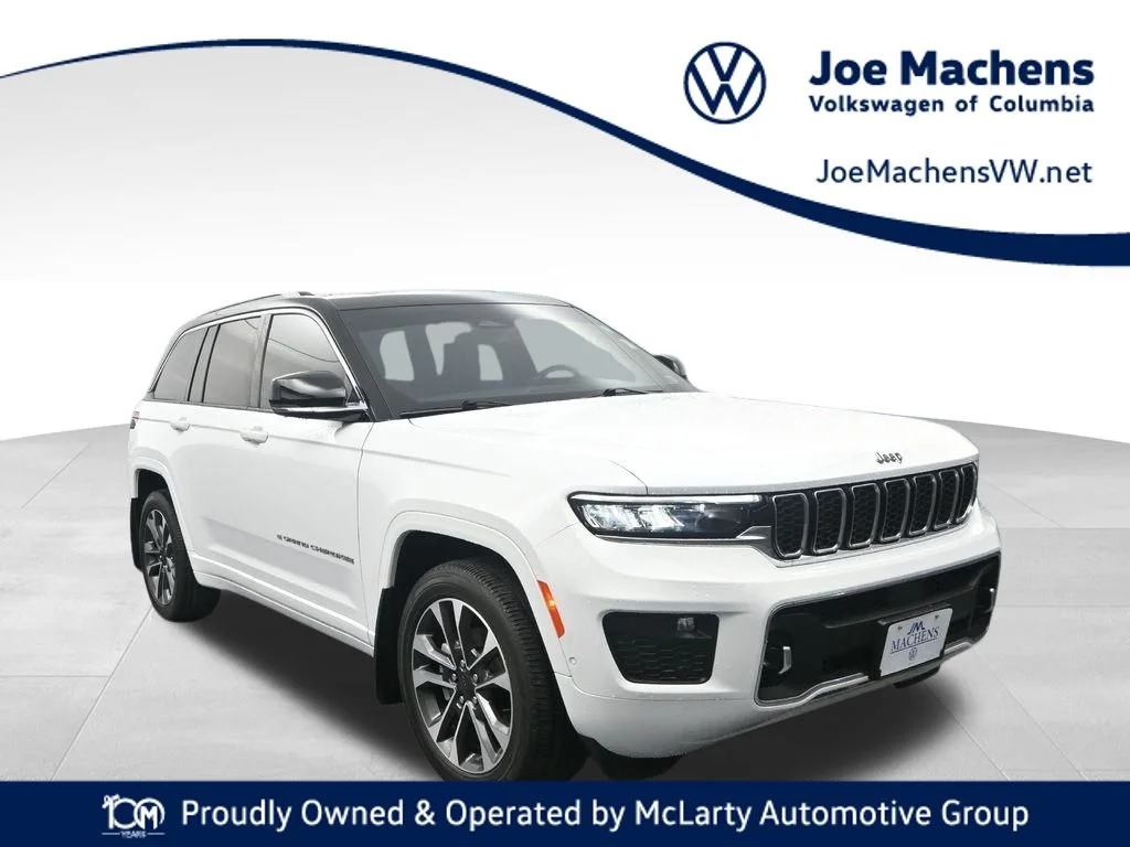 2024 Jeep Grand Cherokee Overland 4x4's photo