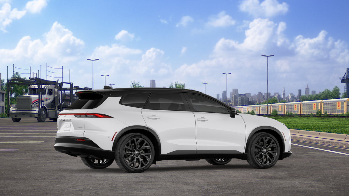 New 2026 Oxygen White with Black roof Toyota Limited image 19