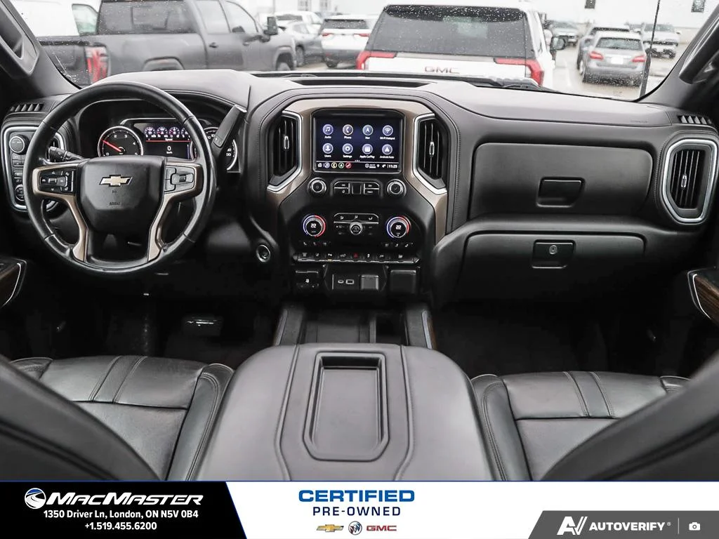 Certified Used 2022  Chevrolet High Country image 28