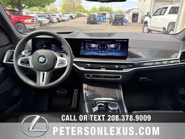 Used 2026 Gray BMW M60i image 15