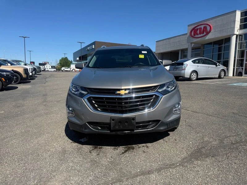 Used 2018 Gray Chevrolet LT image 2