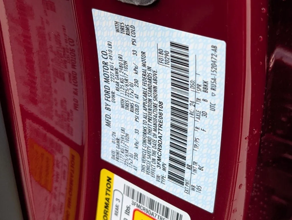 New 2026 Ruby Red Metallic Tinted Clearcoat Ford Badlands® image 11