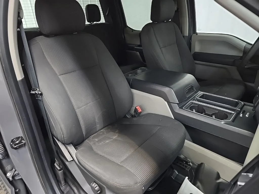 Used 2018 Gray Ford XL image 19