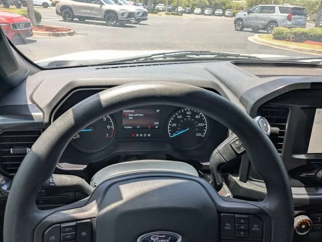 Used 2022 Silver Ford XL image 29