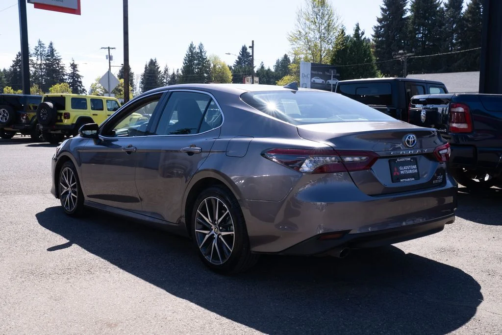 Used 2023 Gray Toyota XLE image 4