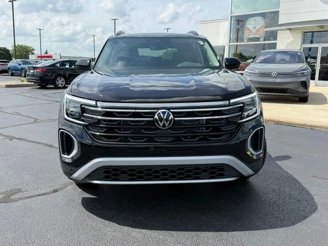 New 2026 Black Volkswagen 2.0T Peak Edition image 2