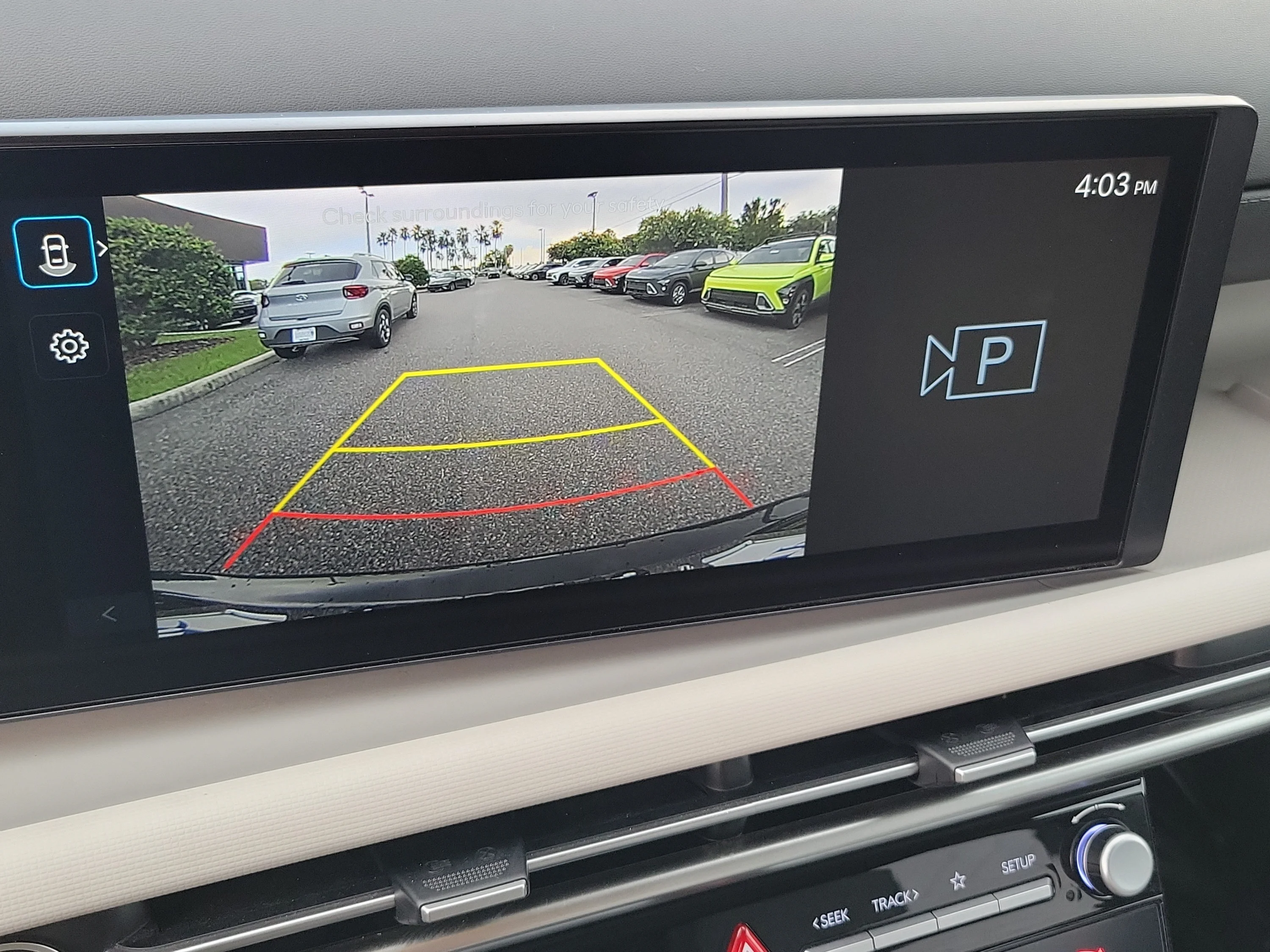Used 2025 Phantom Black Hyundai SEL image 33